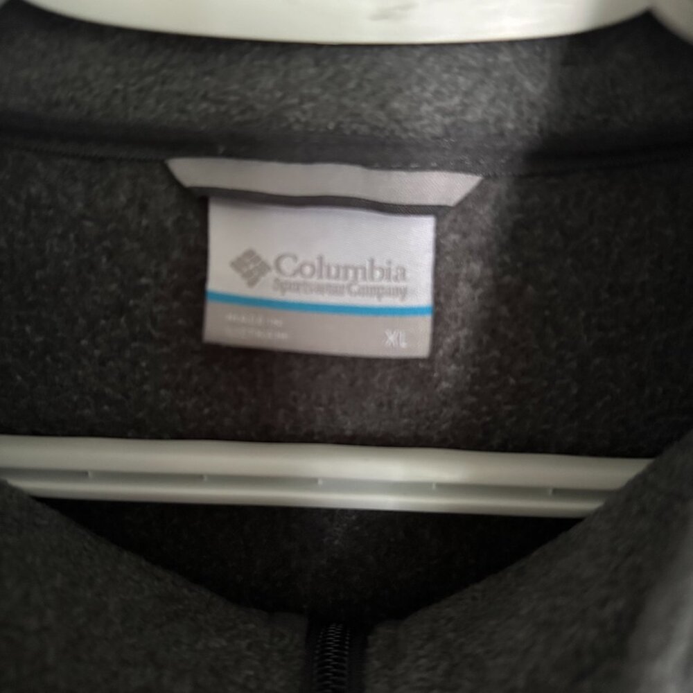 Colombia Fleece Zip-Up Sweater - Picture 5 of 7